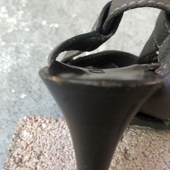 Chloe slip on cris cross sandals - Picture 7 of 11